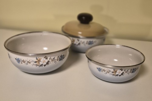 Vintage nesting set 3 - vintage,